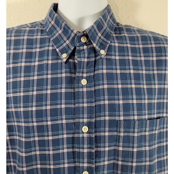 Sun River Blue Pink Plaid Button Up Collard Shirt Large Wrinkle Resistant Soft - Picture 5 of 6